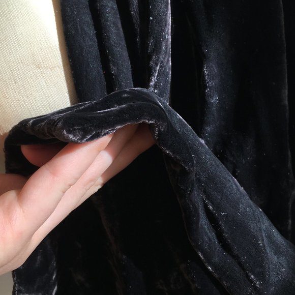 Velvet Scarf - Picture 4 of 4